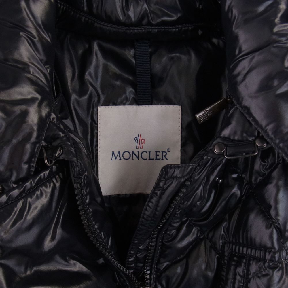 MONCLER ブラック ダウンジャケット キルティング　ライダース型　サイズ5 MONCLER ブラック キルティングダウンジャケット ブラック シェル