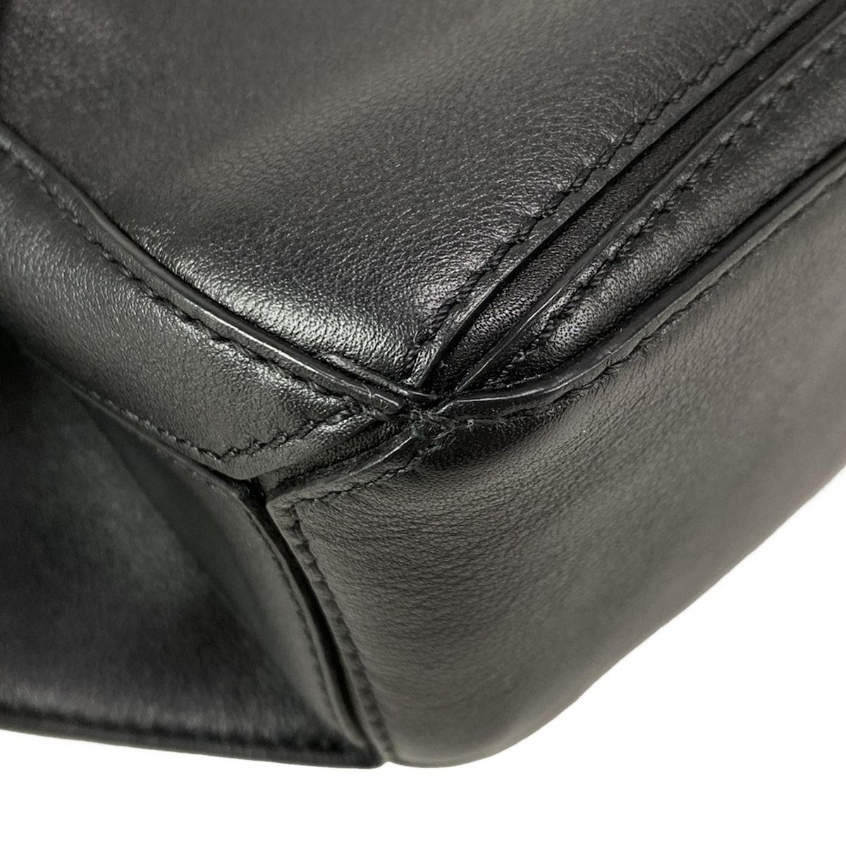 ドルチェ＆ガッバーナ ボディバッグ ウエストポーチ スエード