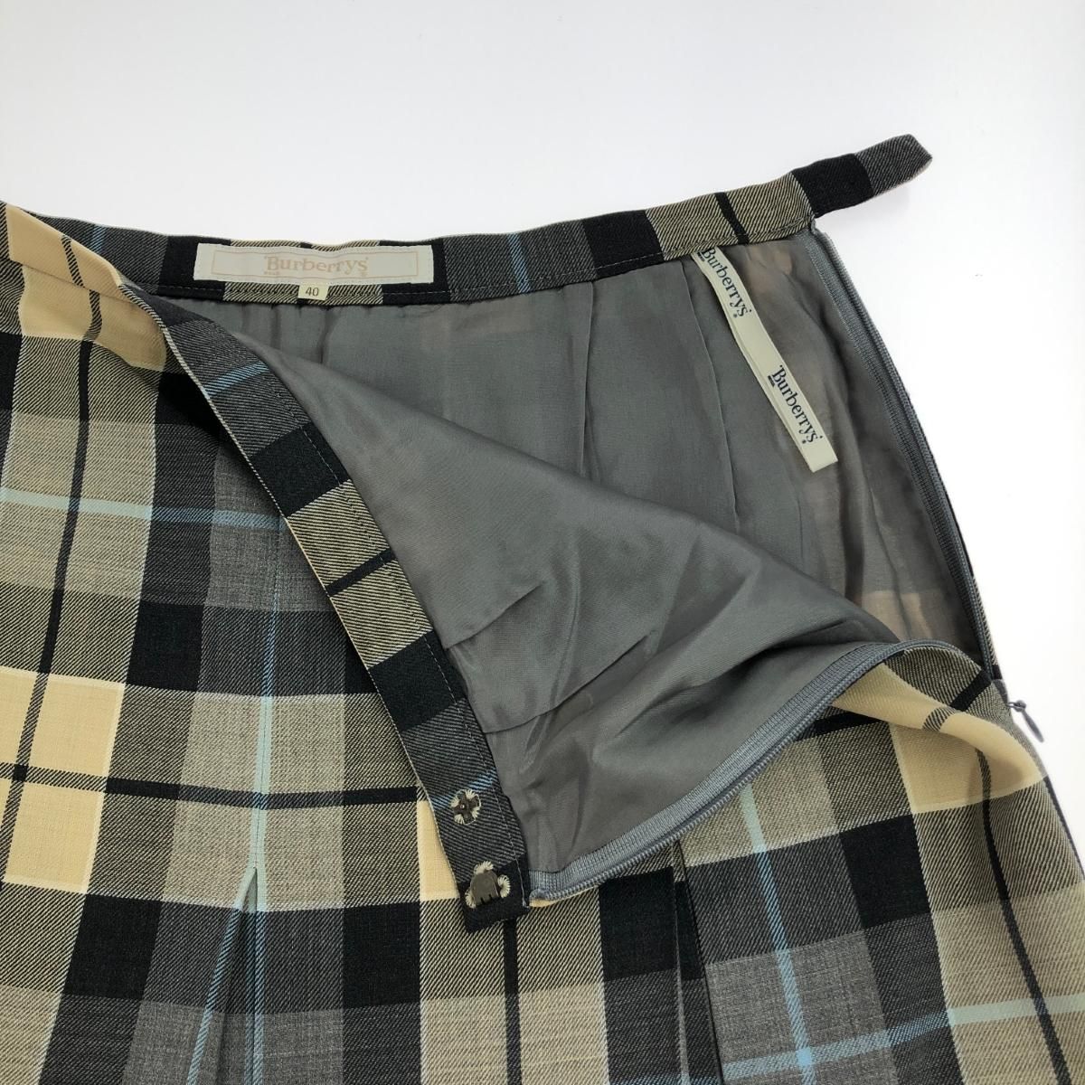 BURBERRY プリーツスカート 40サイズ　美品 良好 Burberry's バーバリーズ プリーツ スカート サイズ:40 ベージュ