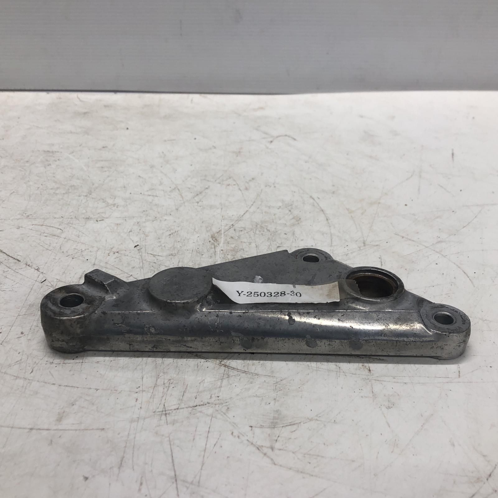 KAWASAKI Z1000ST ステッププレート右 カワサキ - メルカリ