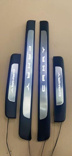 サイドステップガーニッシュ