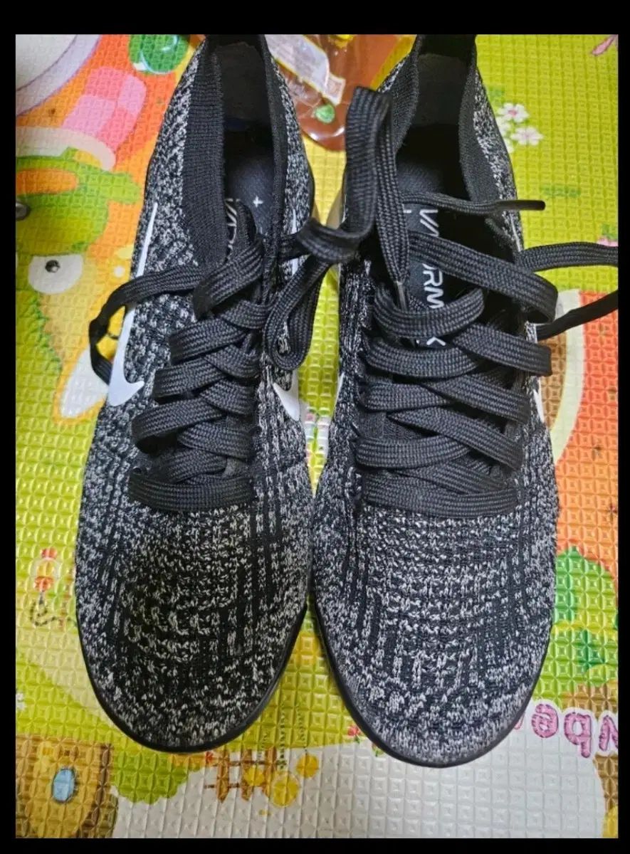 NIKE ナイキ ヴェイパーマックス フライニット 235