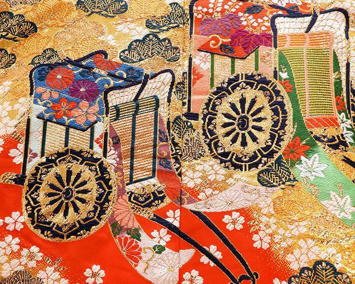 色打掛 正絹 四季花御所車模様 打掛 花嫁衣裳 婚礼 リサイクル 中古