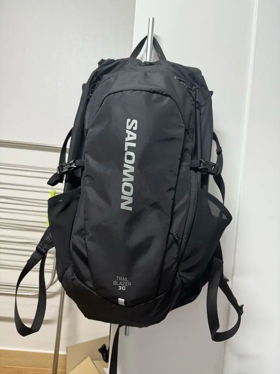 Salomon サロモン トレイル ブレザー 30 新バージョン