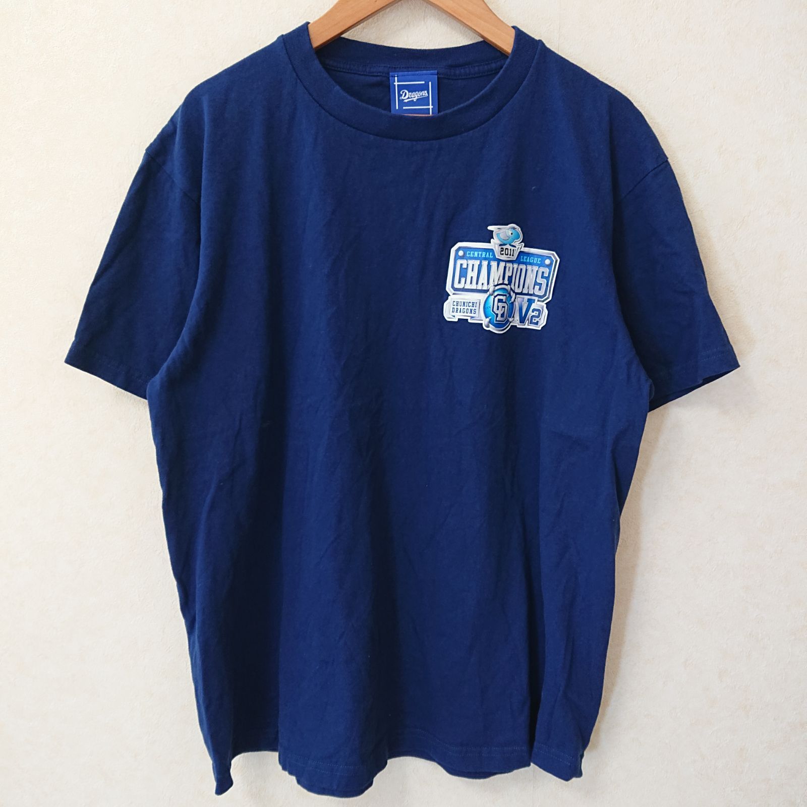 w^)b Dragons 中日ドラゴンズ 半袖 Tシャツ カットソー トップス 丸首 2011年 優勝記念 井端和弘 選手 背番号6 野球 スポーツ  応援 観戦 プリント カジュアル コットン 綿100% ネイビー メンズ レディース - メルカリ