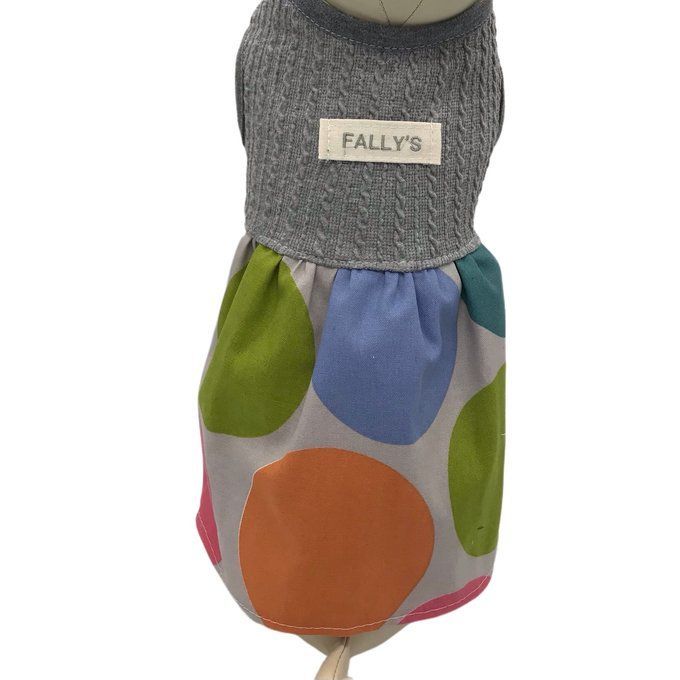 ワンピース　ドット　犬　グレー