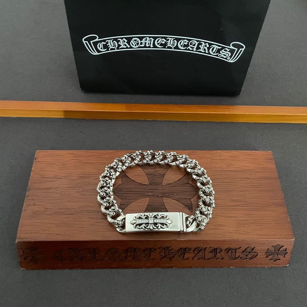 クロムハーツ Chrome Hearts ブレスレット 十字 ダイヤモンド 新品