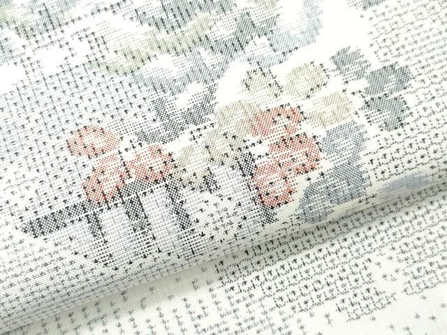 平和屋着物●本場大島紬　白大島　120亀甲　雪輪吉祥草花文　正絹　逸品　CAAQ9158vf 平和屋着物○本場大島紬 白大島 120亀甲 雪輪吉祥草花文 正絹 逸品