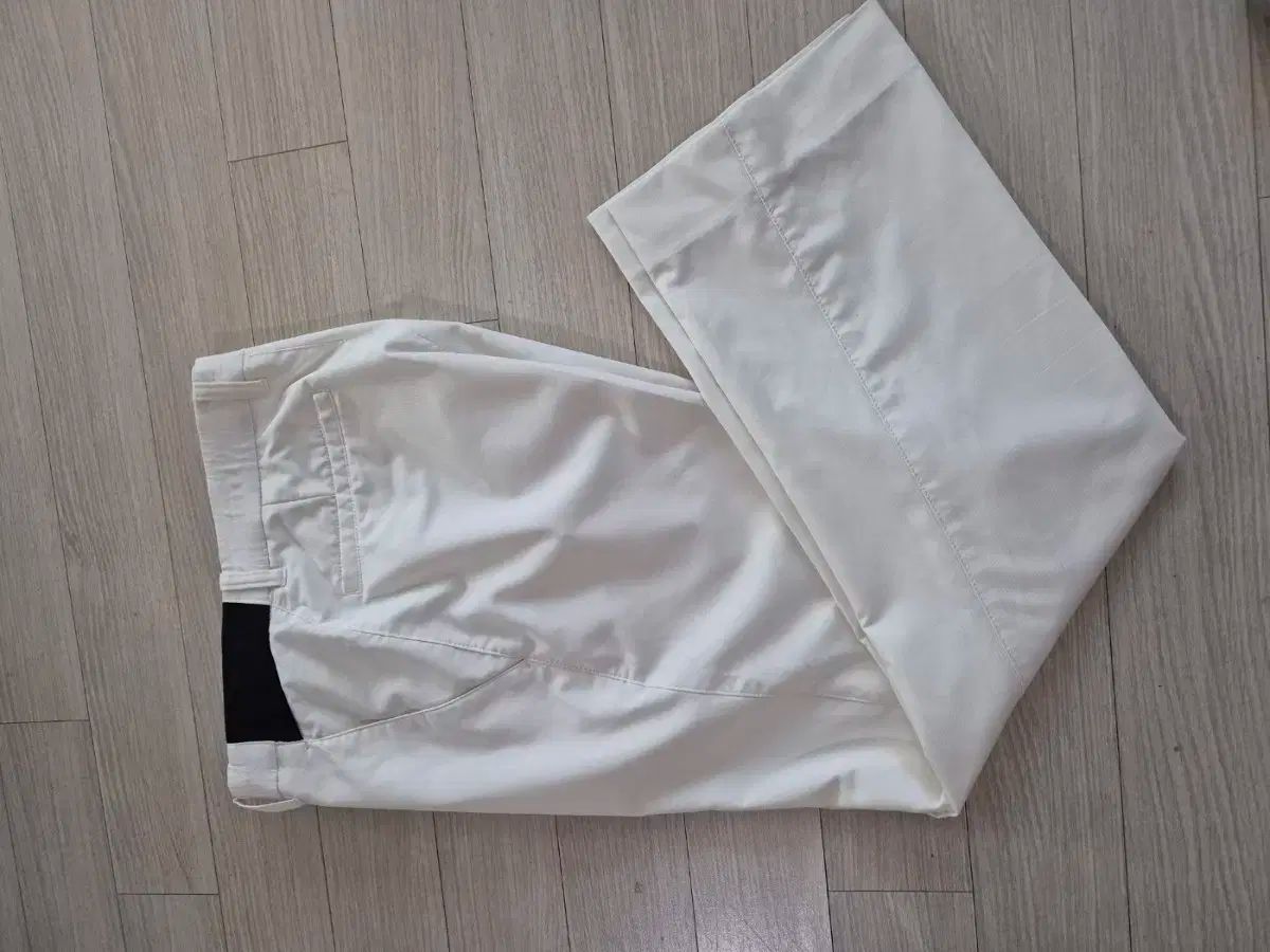 パンツ 30