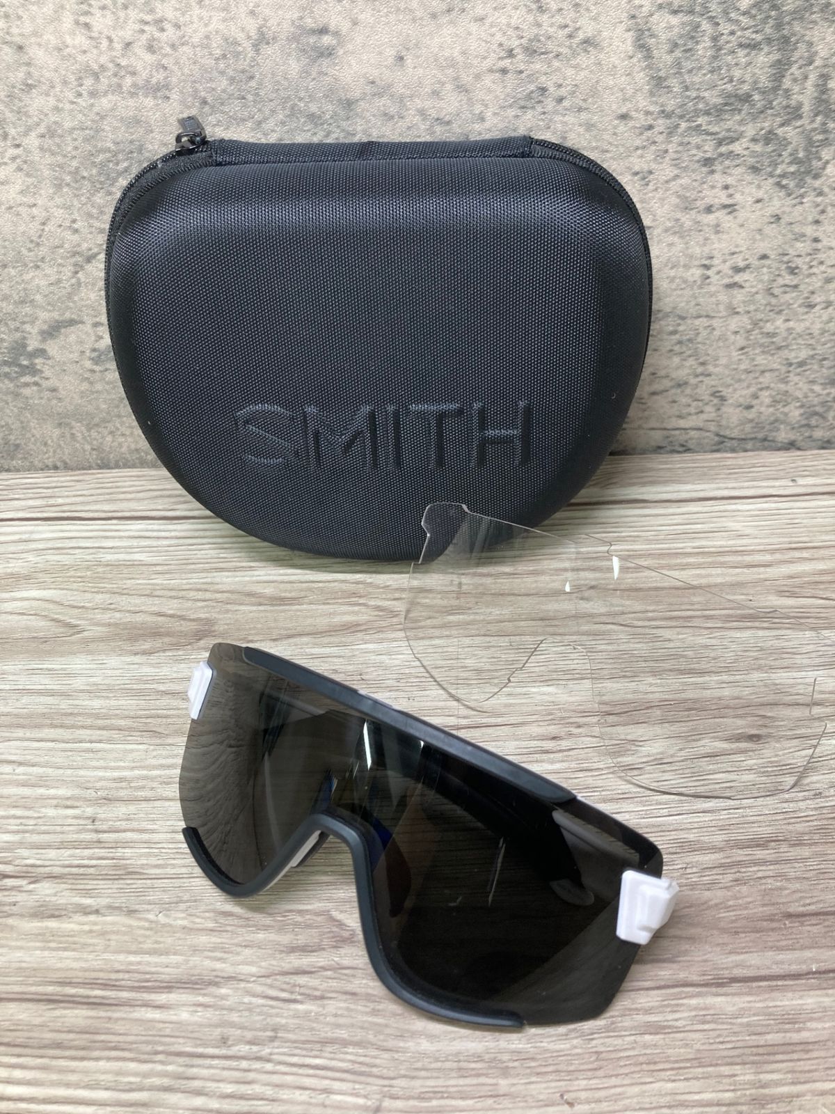 IX555 スミス SMITH ワイルドキャット Wildcat サングラス アイウェア 黒 ChromaPopレンズ クリアレンズ付属 レンズ傷
