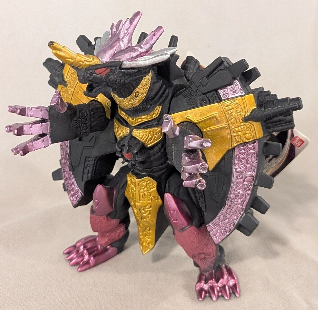 バンダイ ウルトラ怪獣DX ギルバリス(完全態) - メルカリ