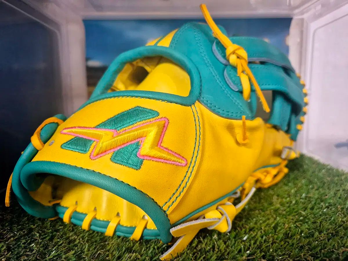 アルティス 内野グローブ