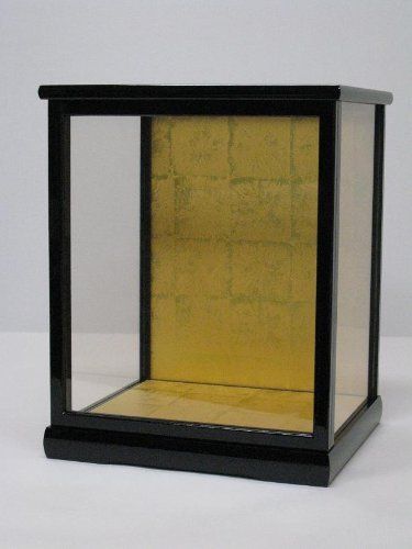 Japanese doll maker Kyugetsu unveils its new hina doll modeled