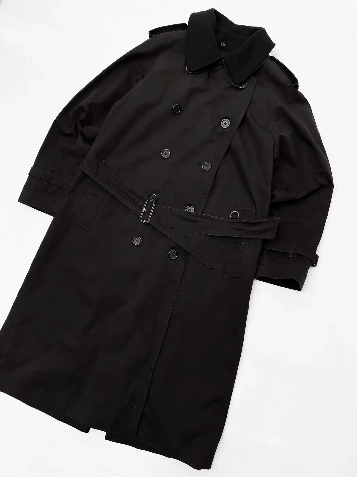 エルメネジルド・ゼニア(Ermenegildo Zegna) メンズチェスター