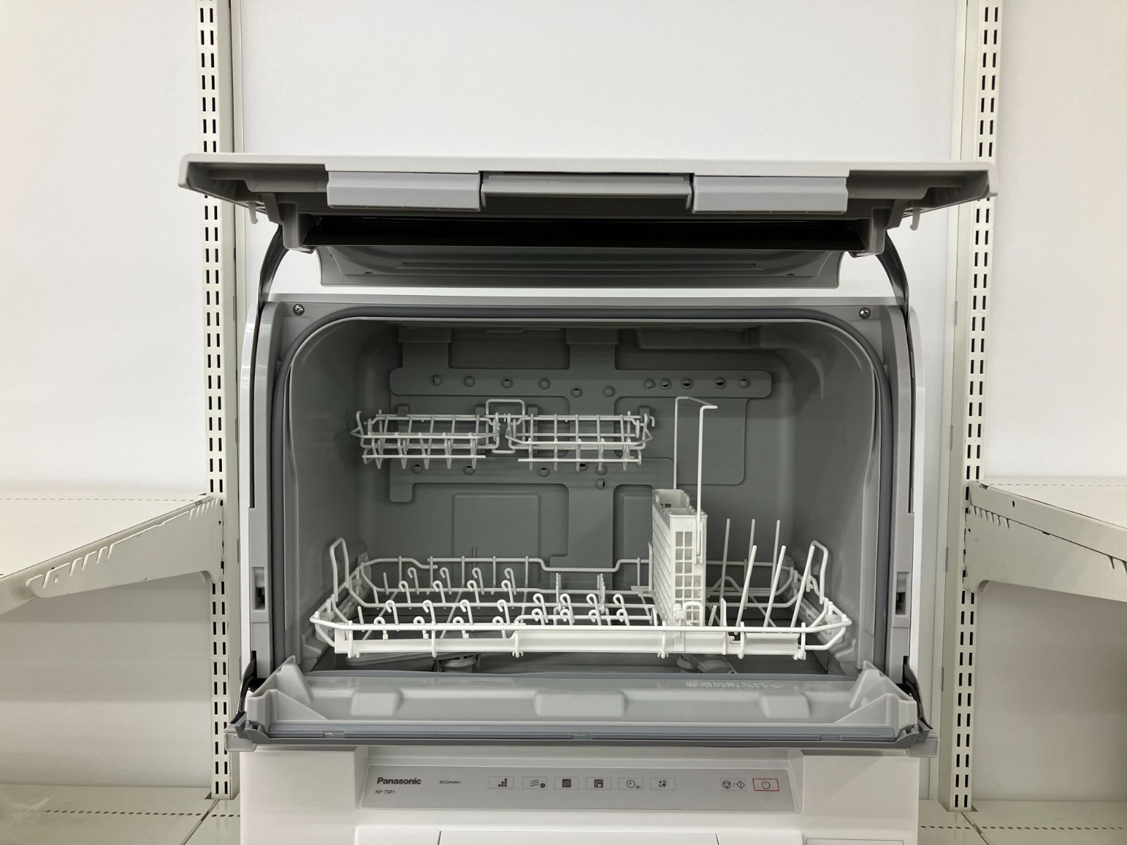 Panasonic 食器洗い乾燥機 NP-TSP1-W 2023年製 Panasonic 食器洗い乾燥