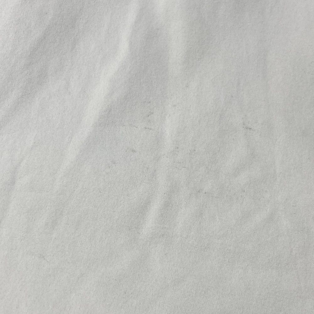 モデル 半袖ポロシャツ