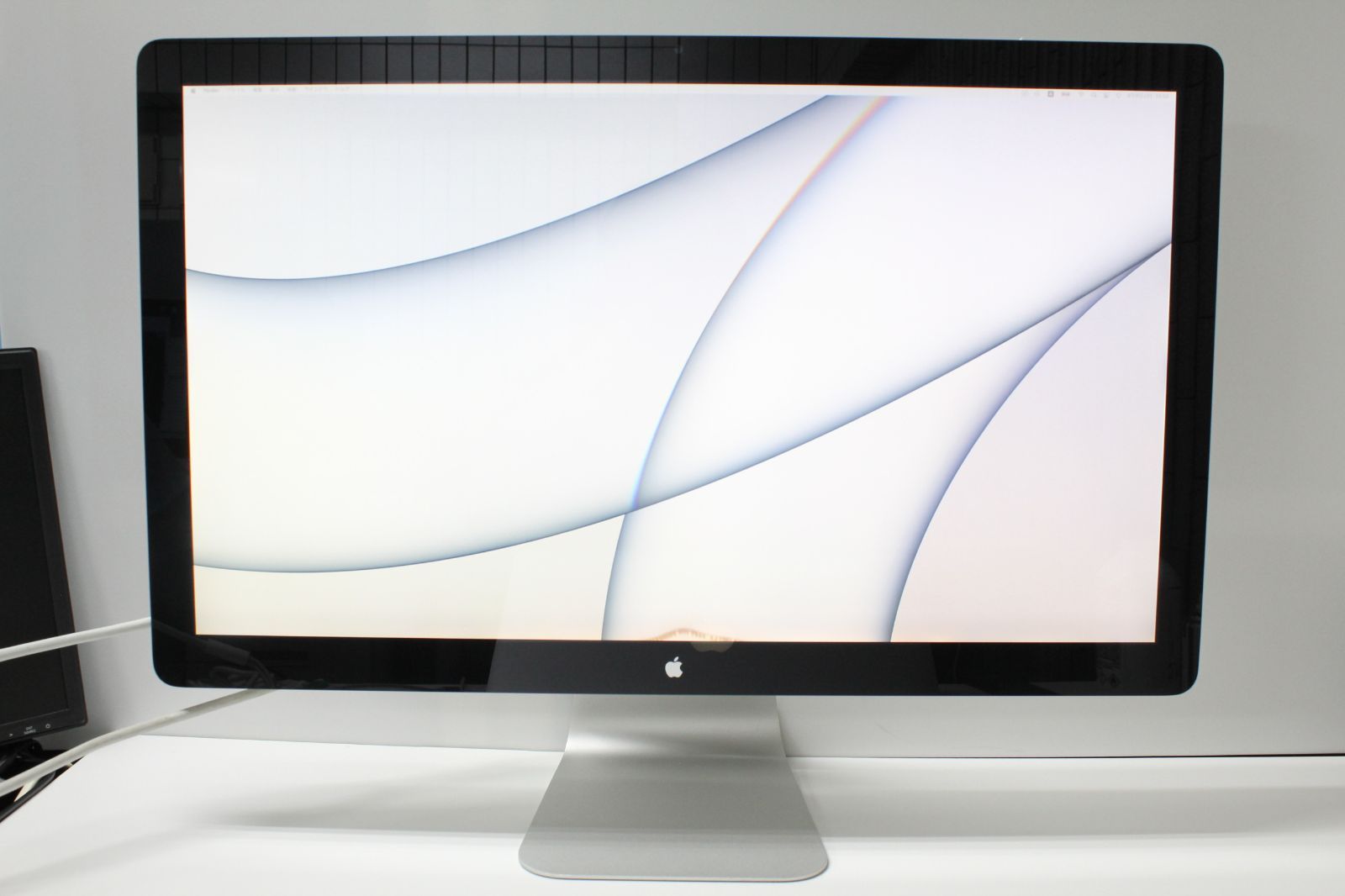 34インチ4Kモニター VAパネル LG 32UN550-W ジャンク品 34インチ4K