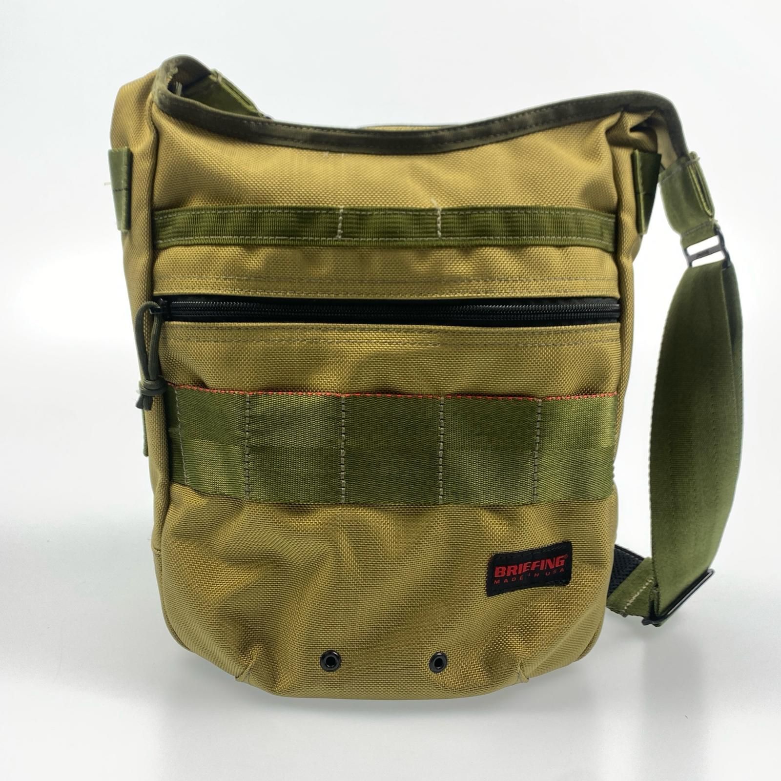 姫路東店】 中古 BRIEFING | ブリーフィング ショルダーバッグ DAY 