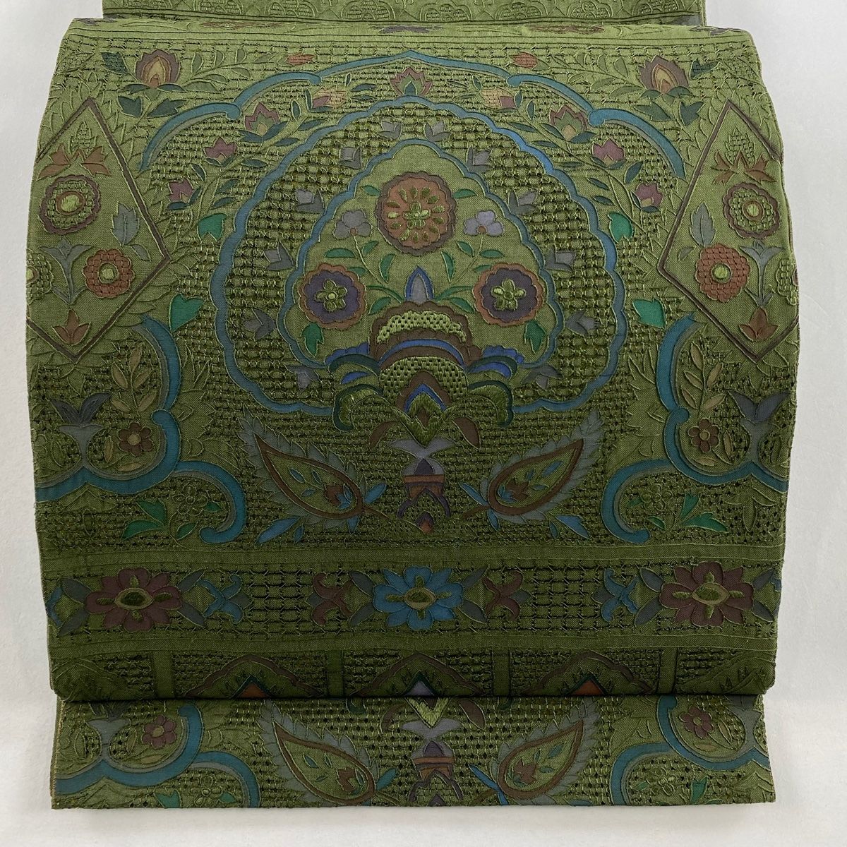 袋帯 草花 幾何学模様 汕頭刺繍 深緑 六通 正絹