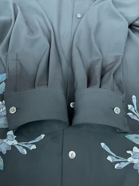 ADO × HARE ローズ刺繍 シャツ 完全受注販売品 ハレ ADO × HARE ローズ刺繍 シャツ 完全受注販売品 ハレ