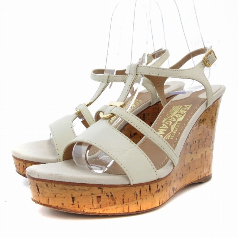 サルヴァトーレフェラガモ Salvatore Ferragamo ストラップサンダル 