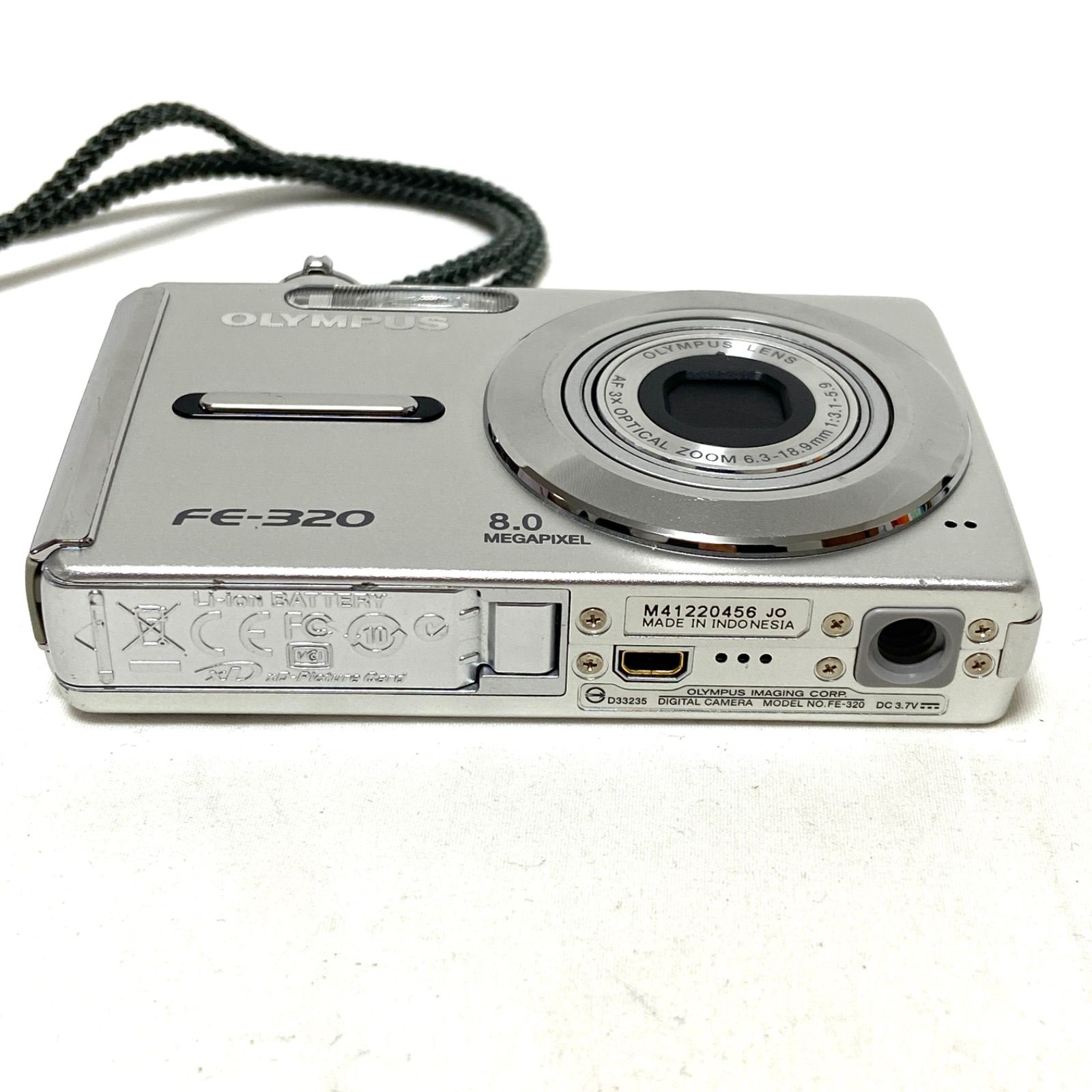 OLYMPUS FE-320 ジャンク シルバー コンパクトデジタルカメラ コンデジ