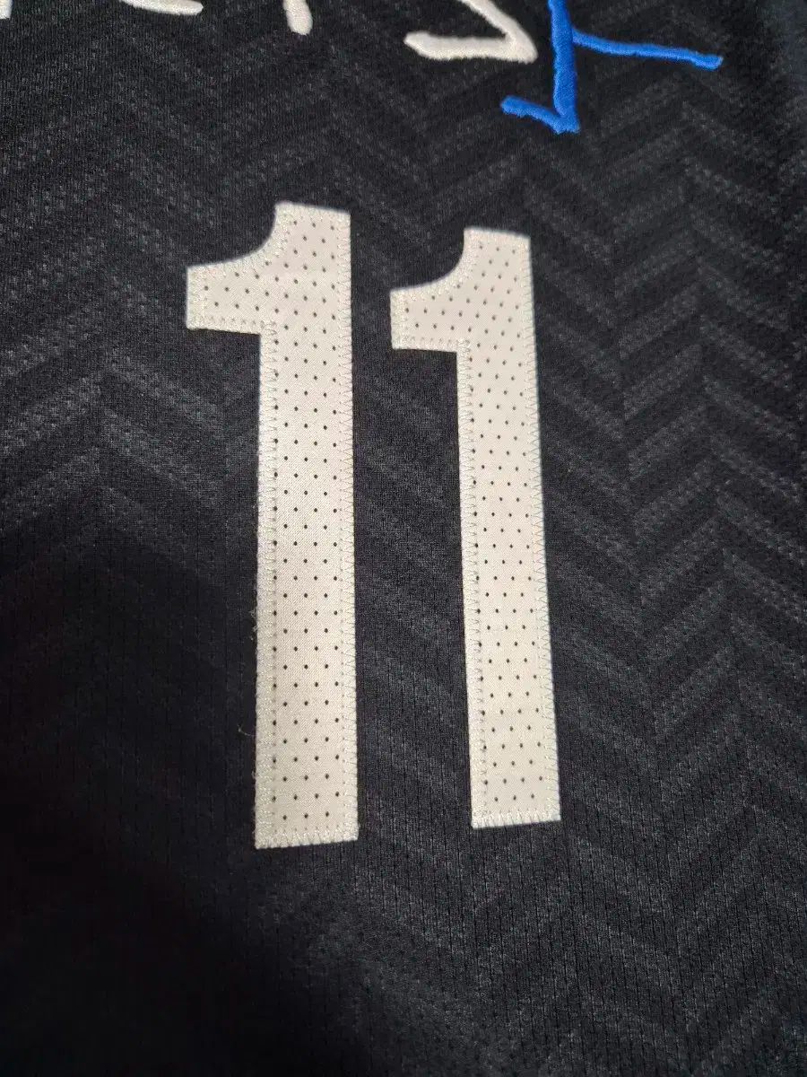 ナイキ カイリー アセンティック NBA ジャージ