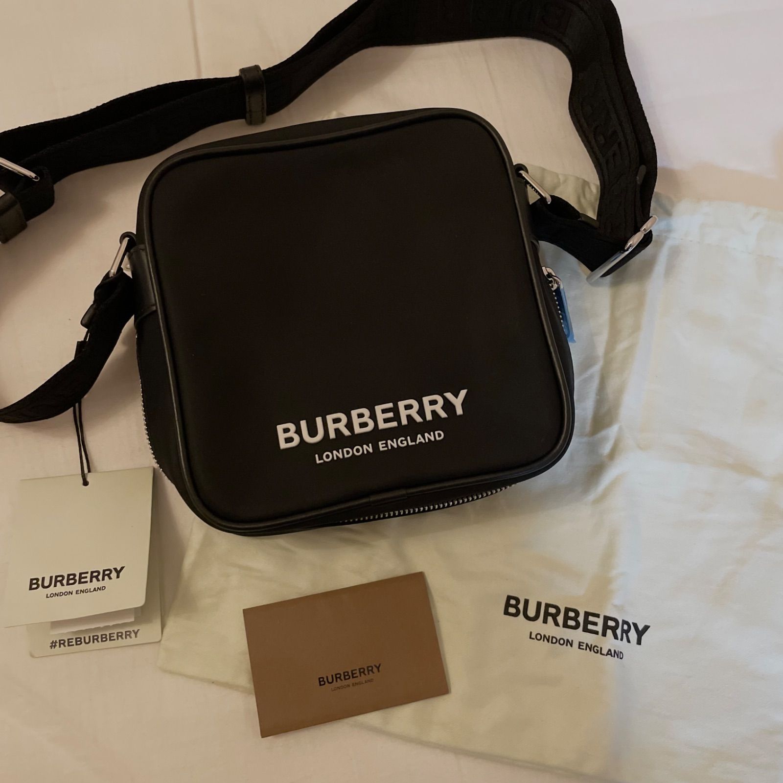 新品未使用！送料込み☆Burberry☆クロスボディバッグ - ショルダーバッグ