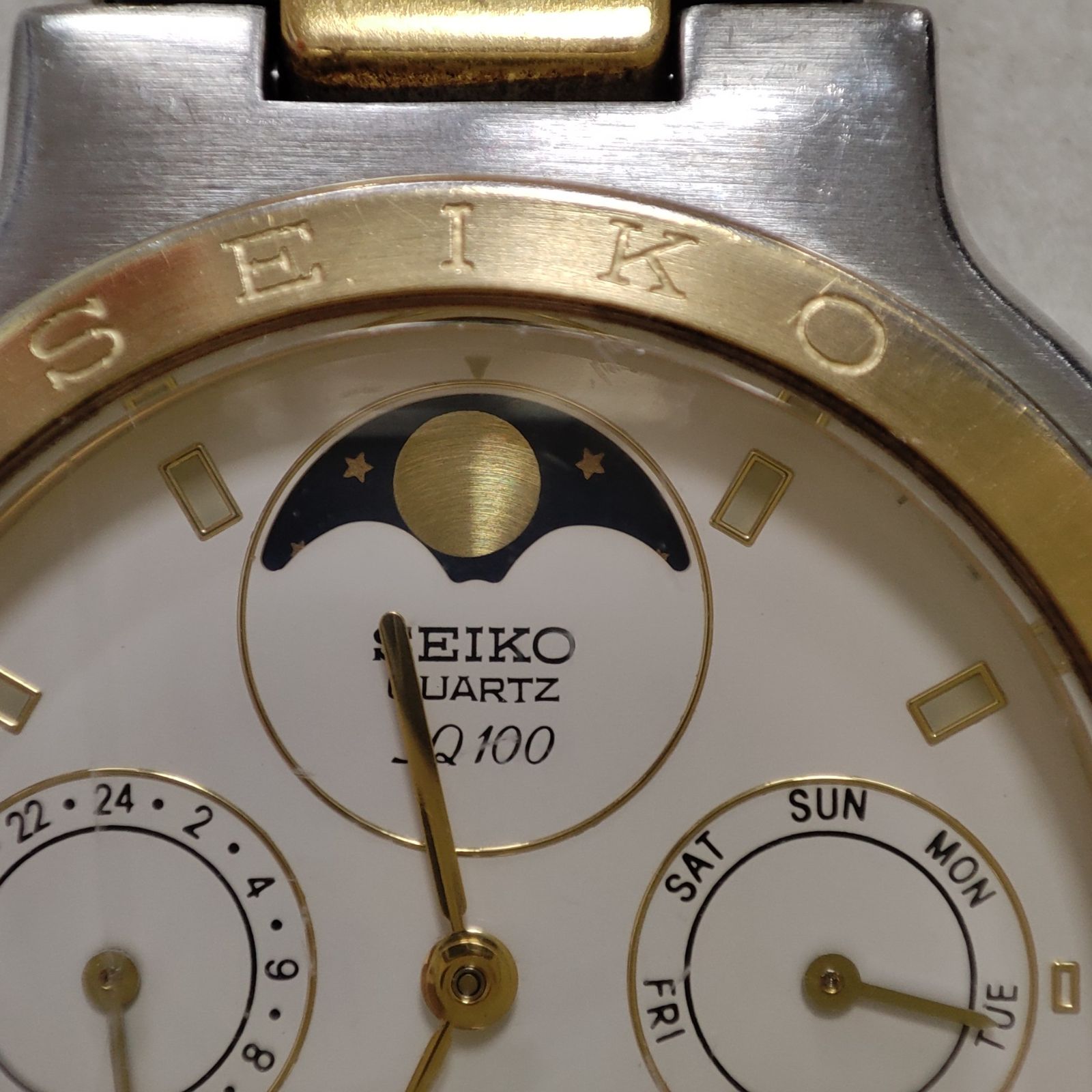 セイコー QZ 7F38-6110 ムーンフェイズ SQ100 Dadank Gedhank | ✓SOLD✓ Seiko SQ100 Moonphase 7F38-6110