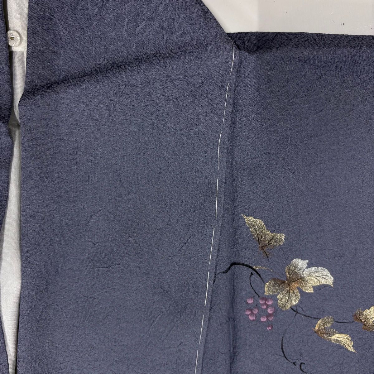 蓑亀 一つ紋 金糸 刺繍 手書染め 紫灰色 袷 正絹 付け下げ 着物 楽天市場】【新古品】 色留袖 着物 正絹 袷 プレタ 作家物 金駒