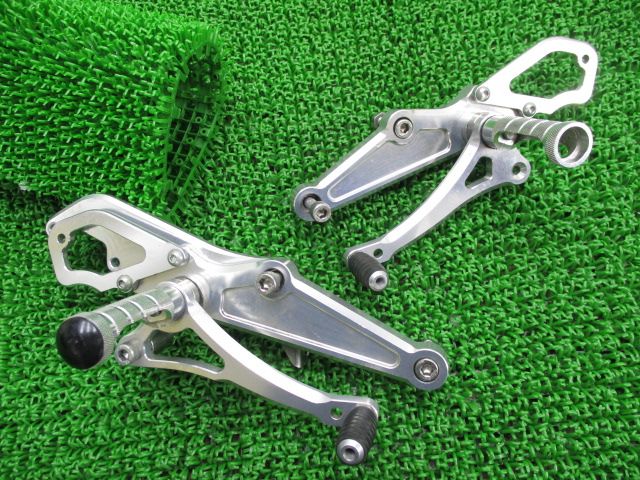 田口製作所製CB1300SF バックステップ 左右 社外 2003年式外し SC54