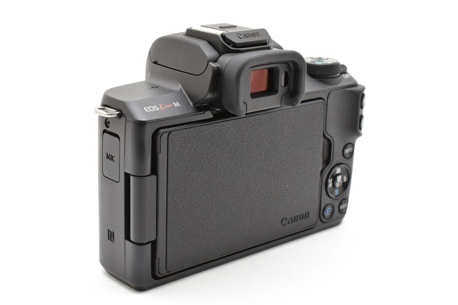 Canon EOS Kiss M ダブルズームキット ブラック ショット数 1000以下