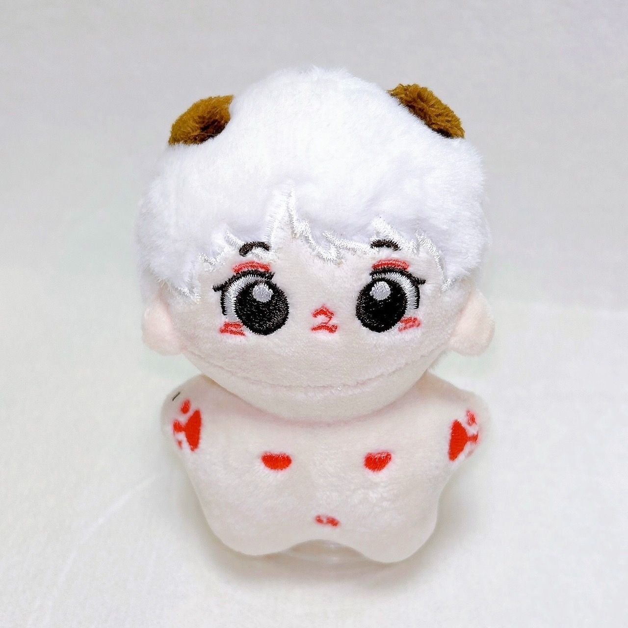 ヘッドフォン付き白髪ぬいぐるみ 2fd3ef3e4ec4b1840c640e120d106b