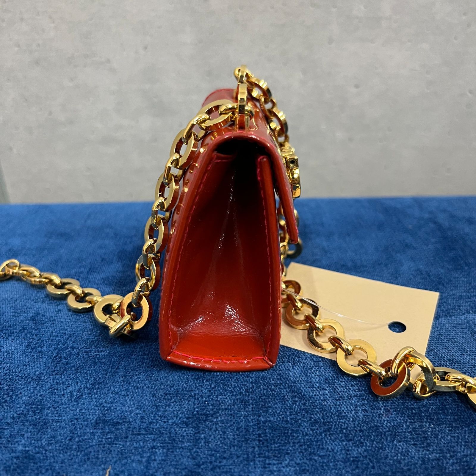 レア 希少 サルヴァトーレ フェラガモ salvatore ferragamo イタリア製