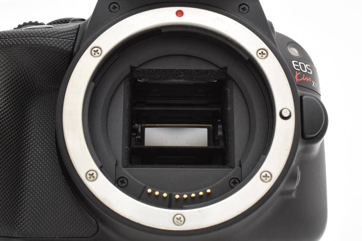 ☆外観美品☆キャノン Canon EOS Kiss X7 ボディ☆ Y1000 #2980