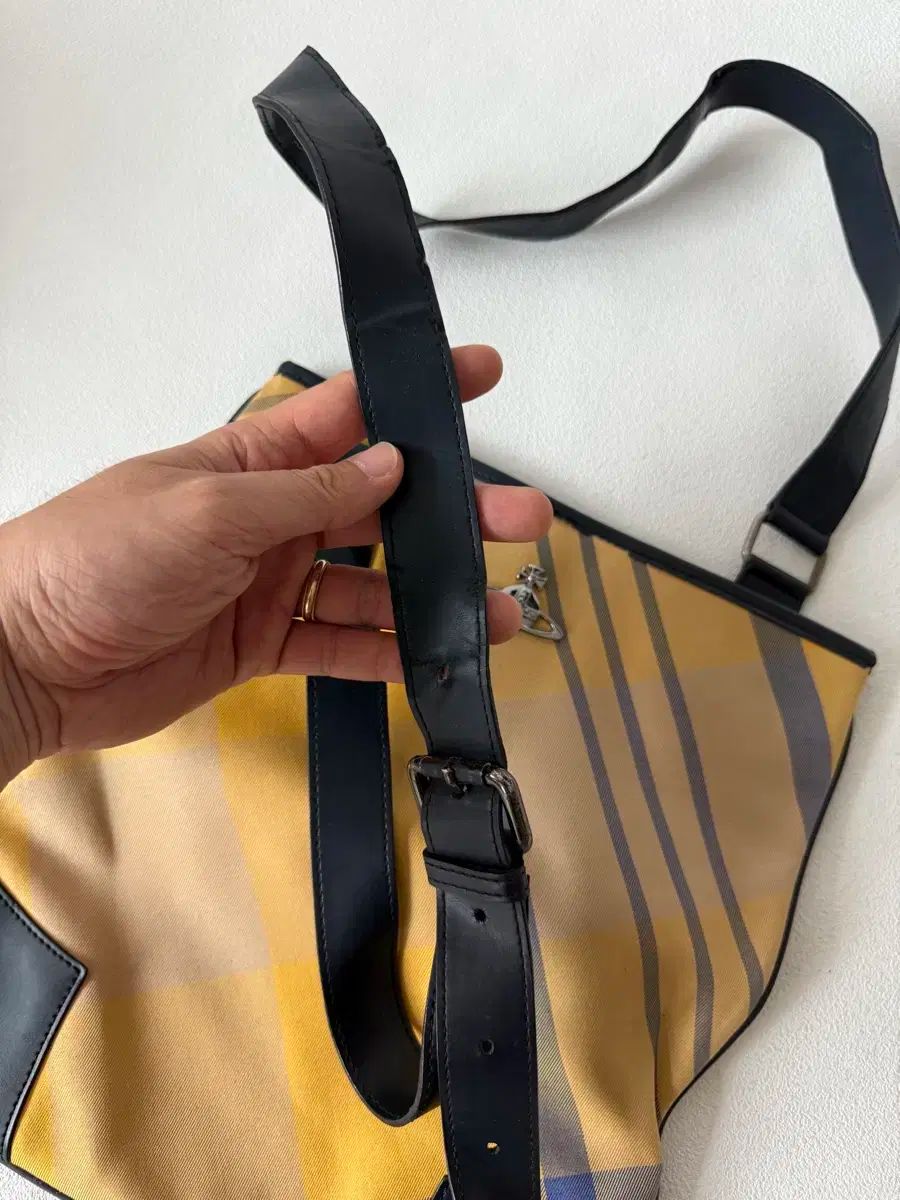 ウエストウッド Vivienne