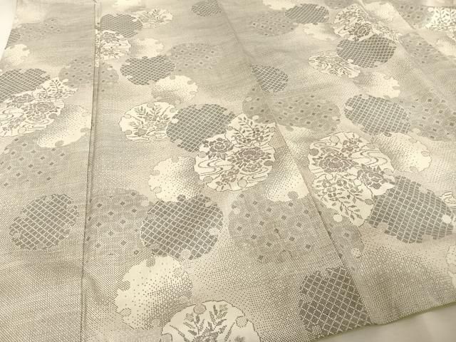 平和屋着物●本場大島紬　白大島　９マルキ　雪輪花文　正絹　逸品　AAAU0109np 平和屋着物○本場大島紬 白大島 9マルキ 雪輪花文 正絹 逸品