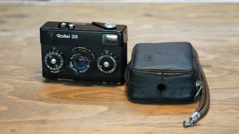 8832 ジャンク Rollei 35 ブラック シンガポール製 - メルカリ
