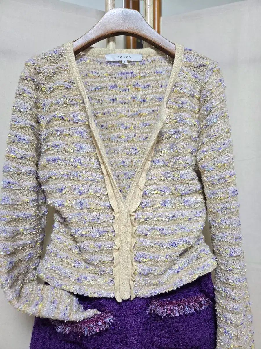 on-on オンアンドオン ツイードカーディガン＆ツイードスカート