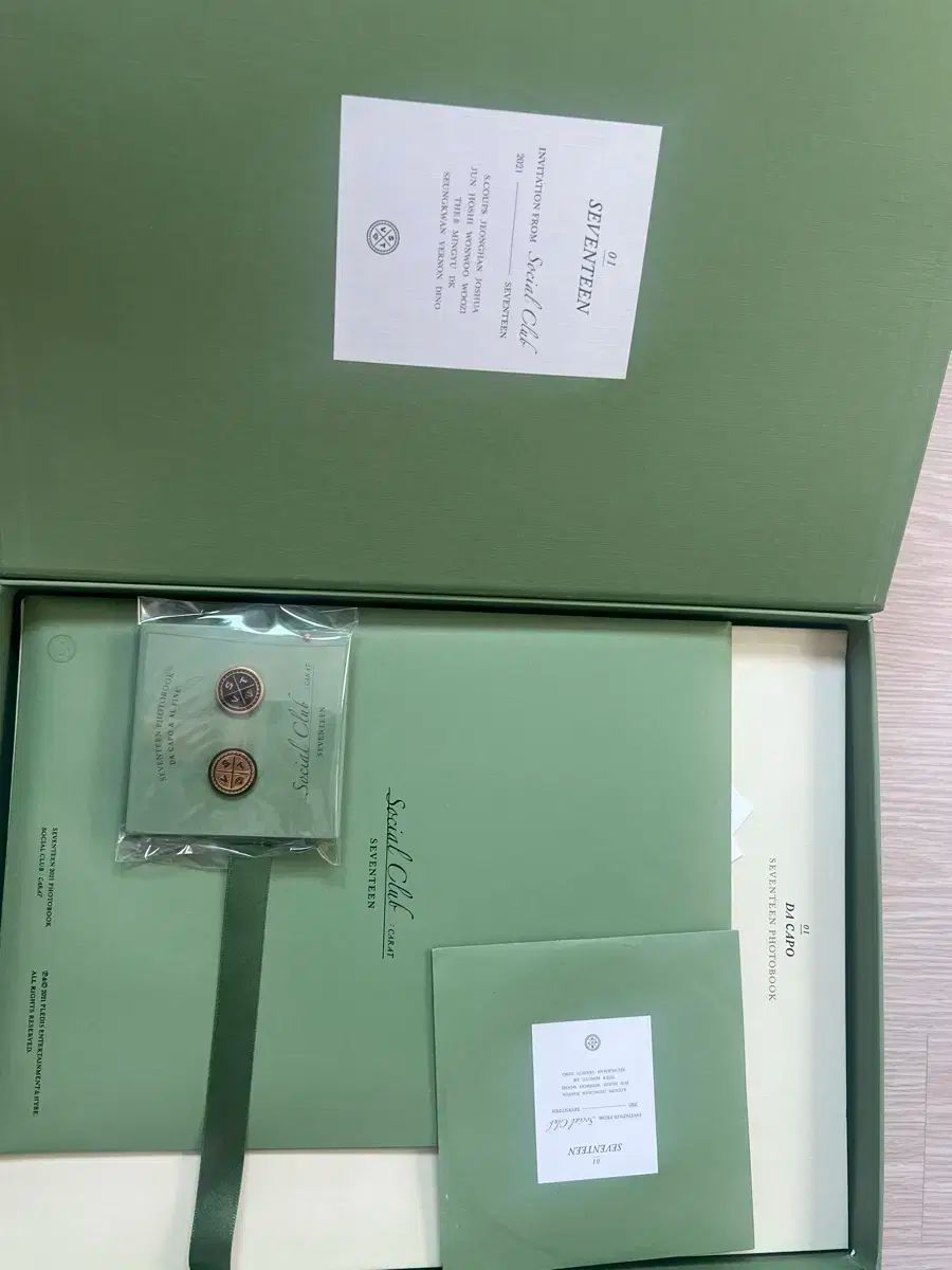 SEVENTEEN(セブンティーン・セブチ) Social Club フォトブック