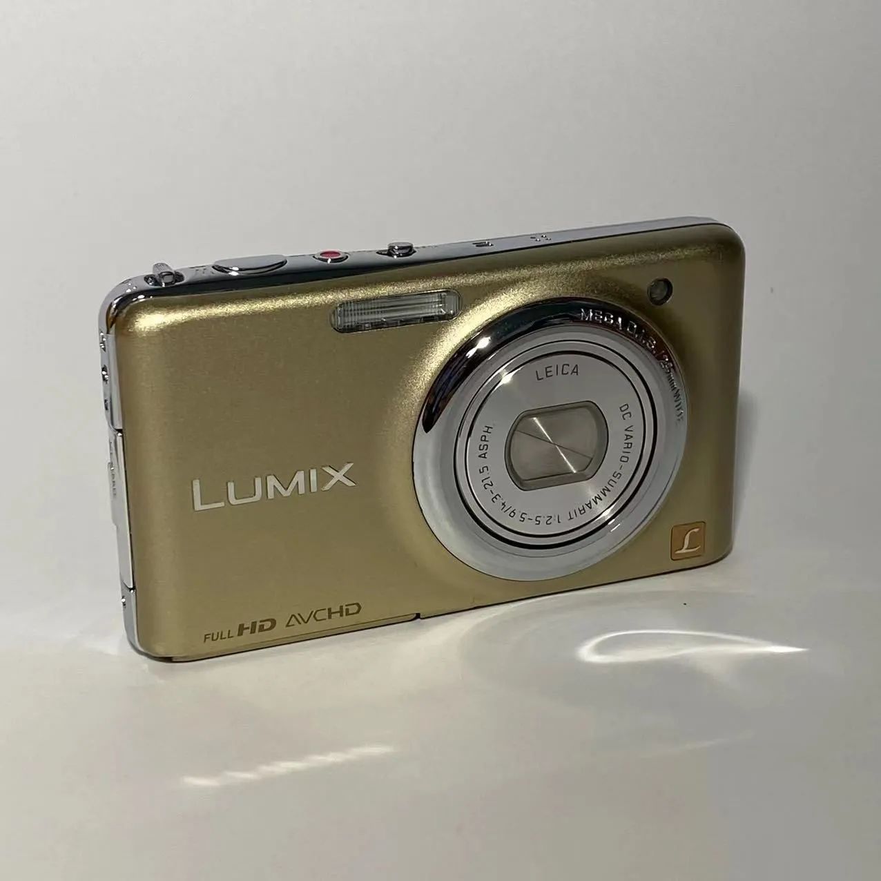 Panasonic Lumix DMC-FX77 ゴールド 動作確認済 パナソニック LUMIX DMC-FX77 ゴールド 【動作品】 - メルカリ