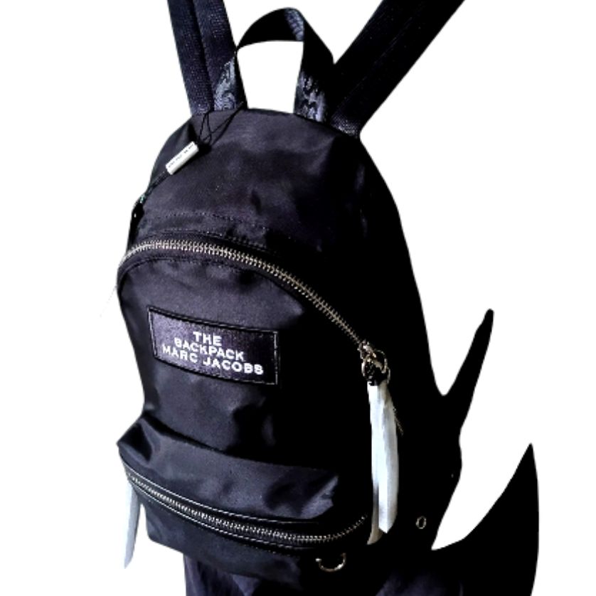 新品　マークジェイコブスミニバックパックレディース　タグ付 新品マークジェイコブスミニバックパックレディースタグ付