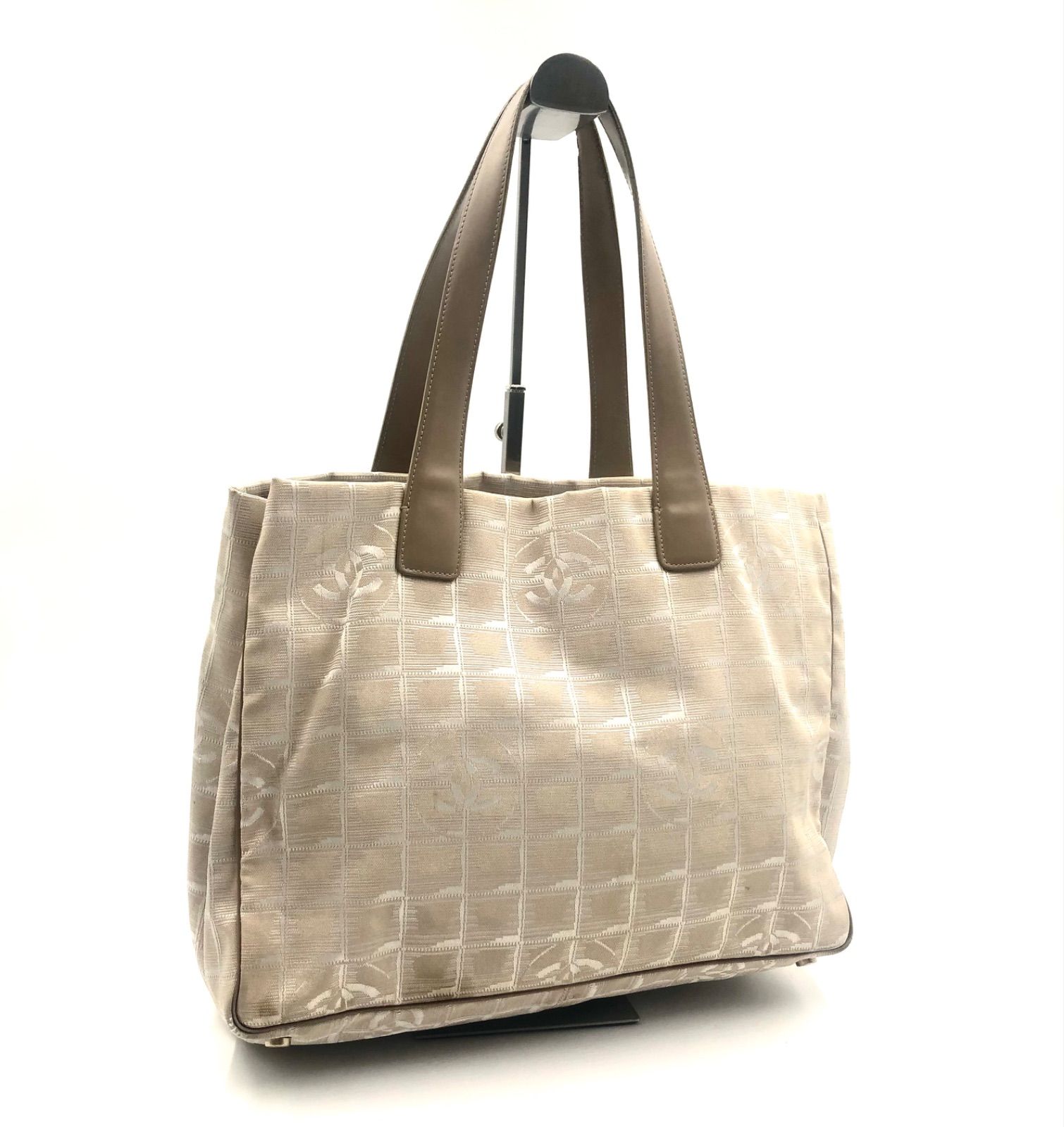 シャネルニュートラベルライントートバッグベージュココマークキャンバス