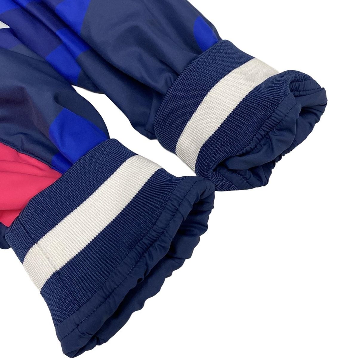 V12(ヴィトゥエルヴ) ブルゾン サイズXL メンズ - ネイビー×ブルー V12(ヴィトゥエルヴ) ブルゾン サイズXL メンズ - ネイビー×ブルー