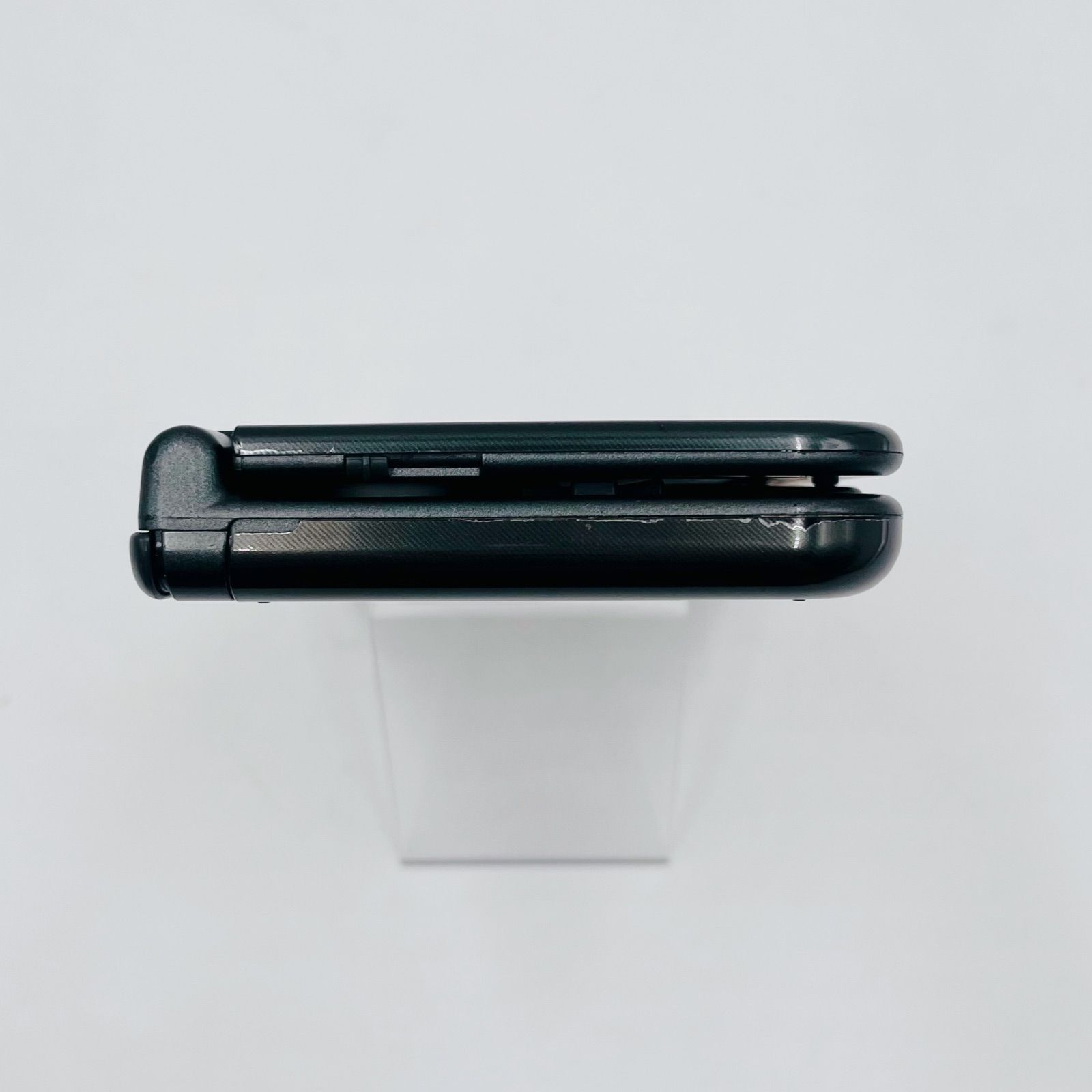 メタリックブラック