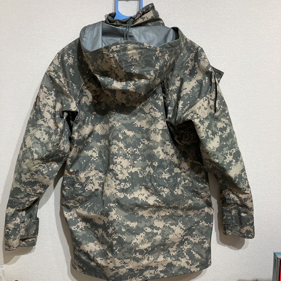USグリーン デジカモ マウンテンパーカー ゴアテックス 軍物