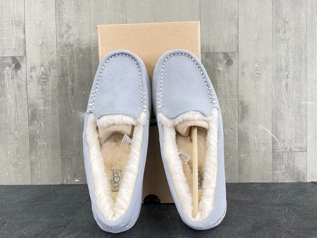 新品 UGG アグ ANSLEY アンスレー 25cm モカシン スリッポン