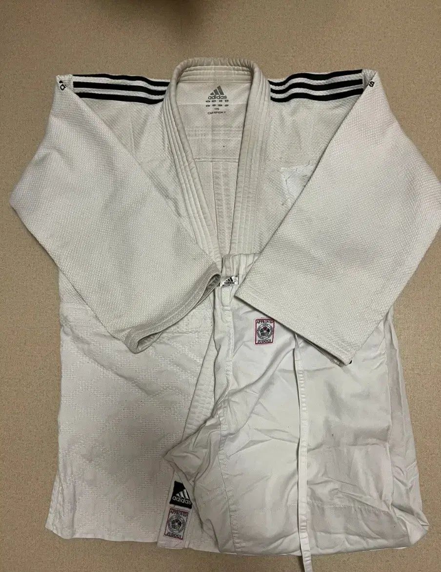 adidas アディダス 選手用 柔道着 170