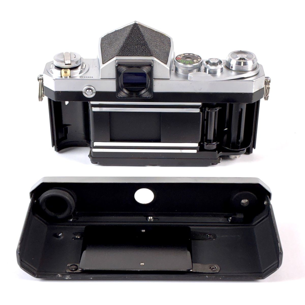 Nikon F アイレベル シルバー ボディ フィルムカメラ 658万番台 ニコン Nikon F アイレベル シルバー ボディ フィルム