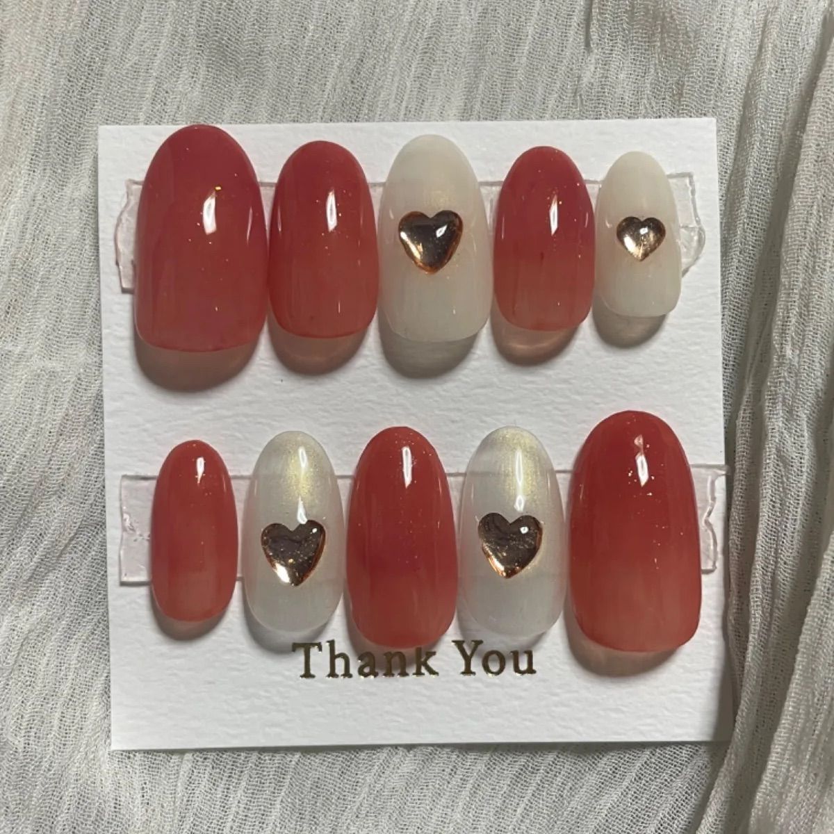 ベリーレッドのちゅるんネイル♥️ - メルカリ